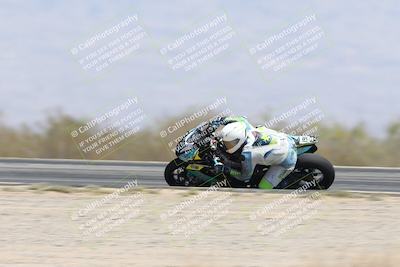 media/Apr-20-2025-CVMA (Sun) [[39090e8767]]/Race 9-Formula LW Twins Shootout/